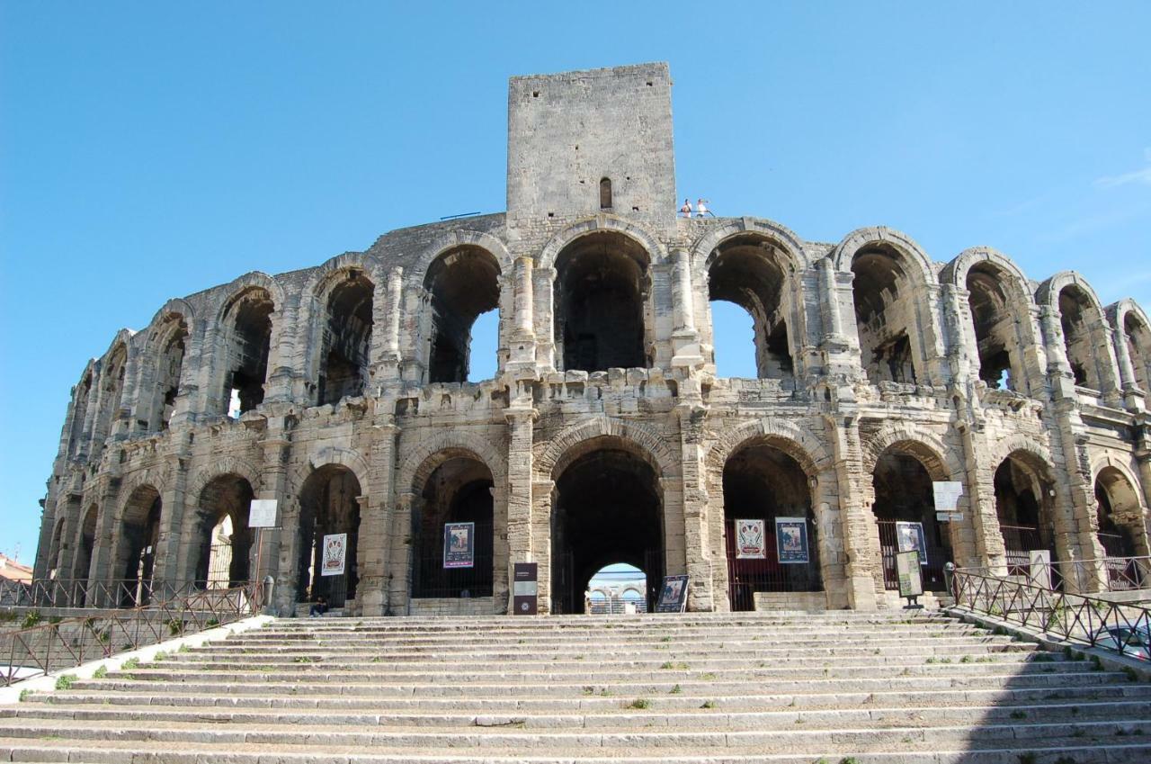 Arles Holiday - Le Studio Chic Luaran gambar